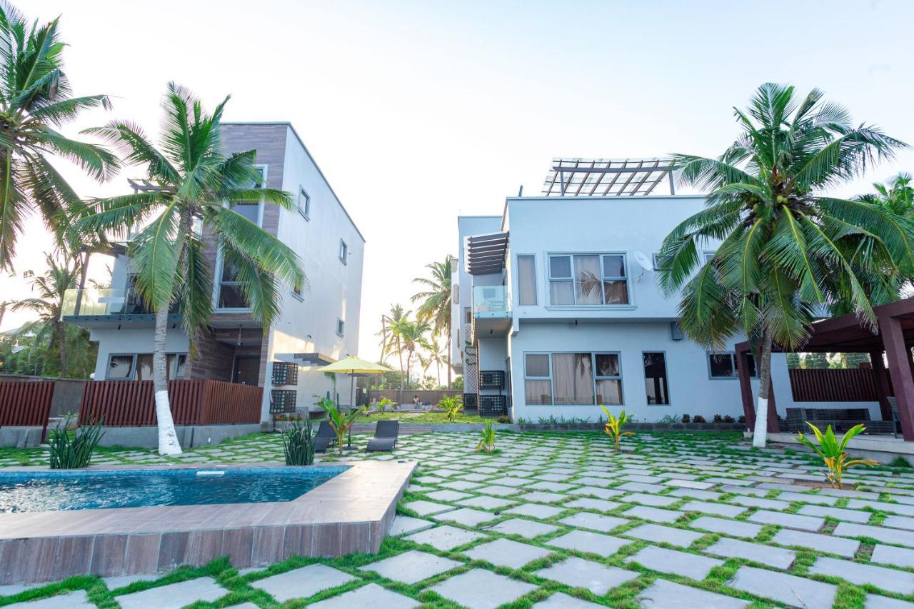 Serenity Residences & Spa - Kokrobite Beach Exterior photo